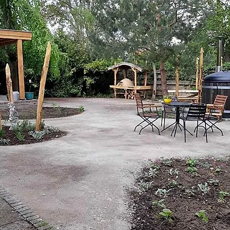 Bed & Breakfast Perron 22 Vierlingsbeek