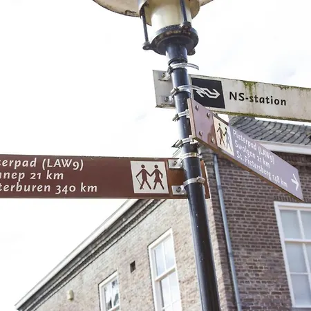 Perron 22 Vierlingsbeek